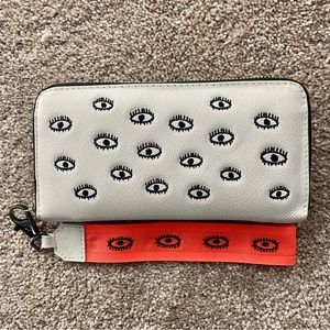 MIN & MON White Leather Eyes Wallet